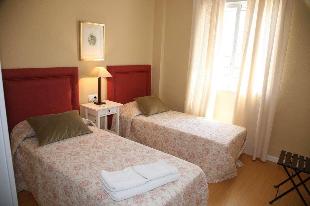 Macarena Flat Apartman Sevilla Szoba fotó